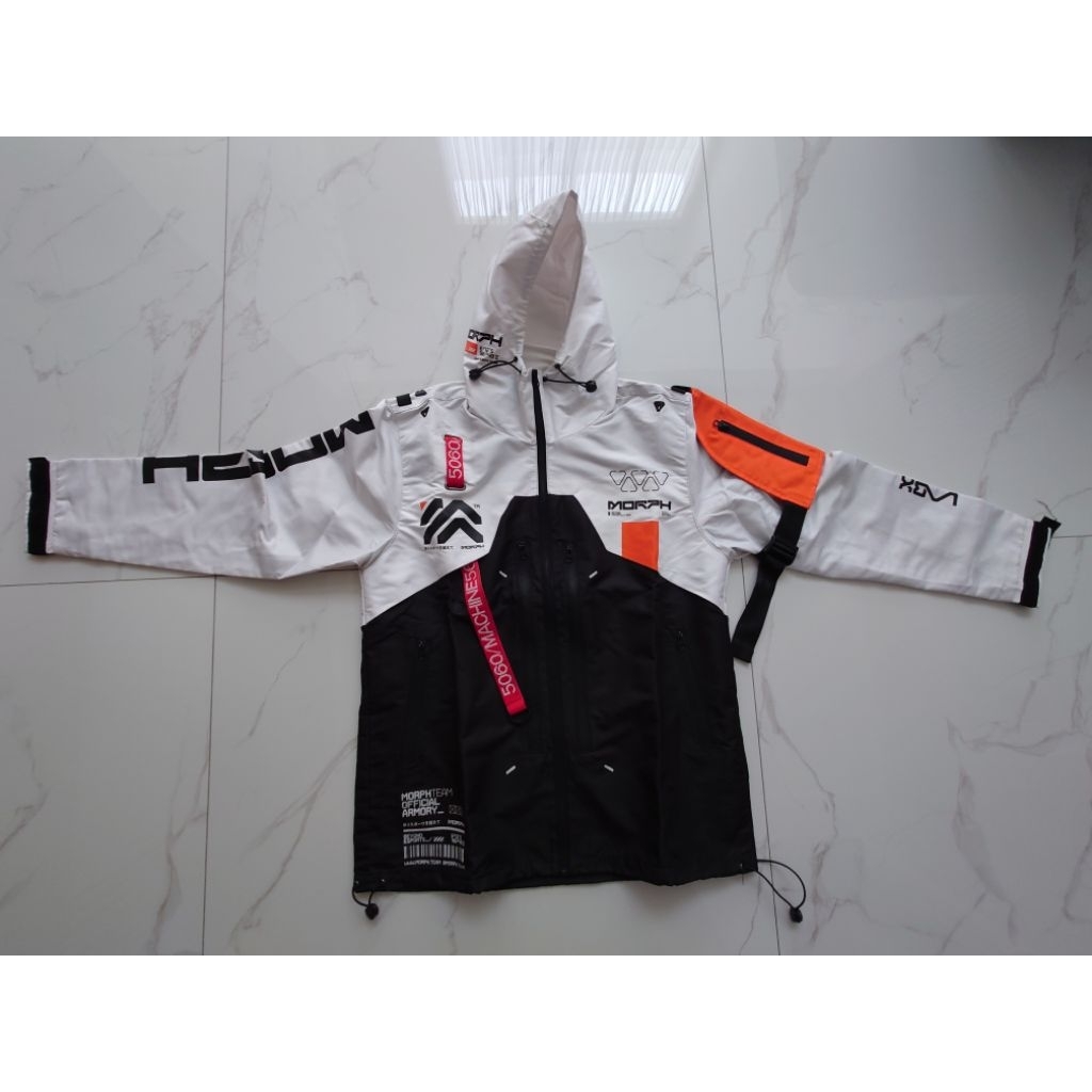 Machine 56 Jacket FL_V1A/MORPH[M1] Machine56