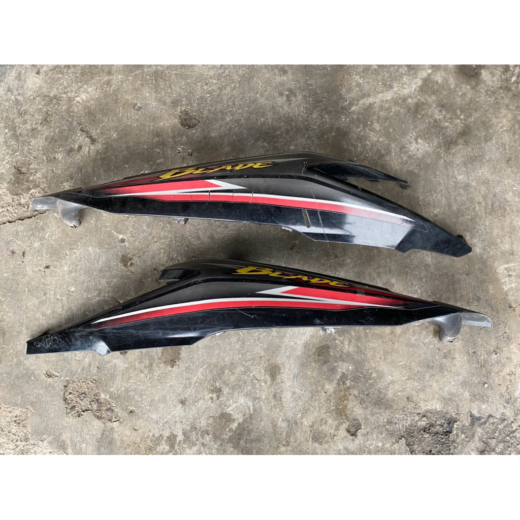 cover body belakang blade 125 fi repsol original copotan
