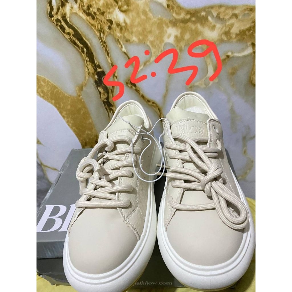 sepatu blow no box
