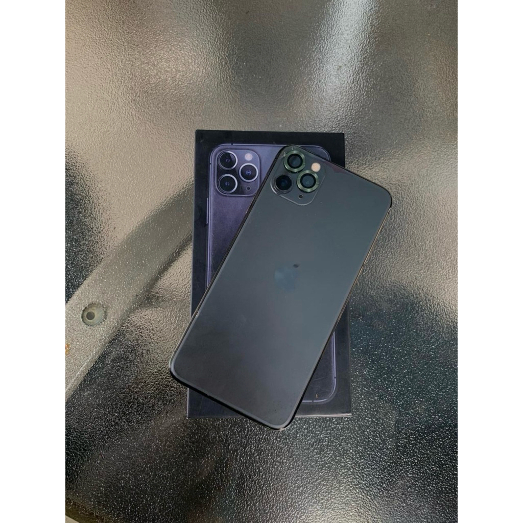 Iphone 11 Pro Max 256gb space grey atau Tukar Tambah ke Iphone 15 Basic