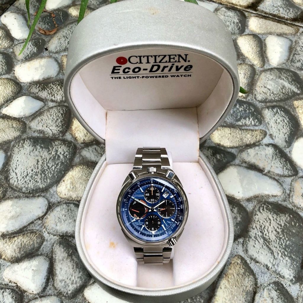 Citizen Eco-Drive Chronograph E210 Sapphire Crystal