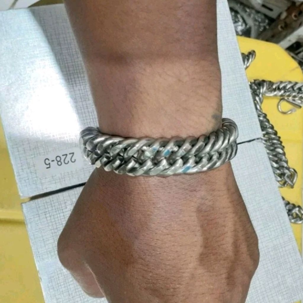 Gelang Rantai Baja Stainless Steel Titanium Model Jumbo Bracelets Gelang Rantai Pria Anti Karat Anti