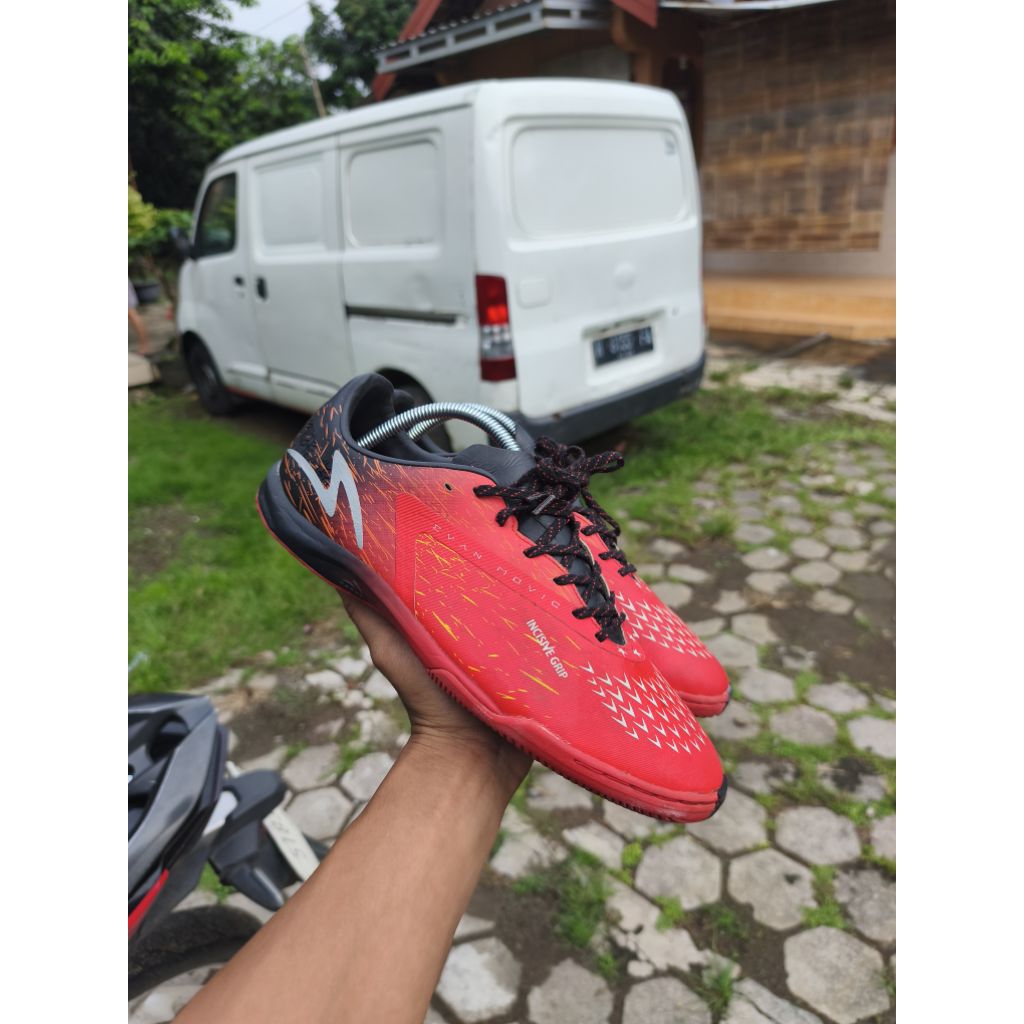 sepatu futsal specs evanmonic second size 44