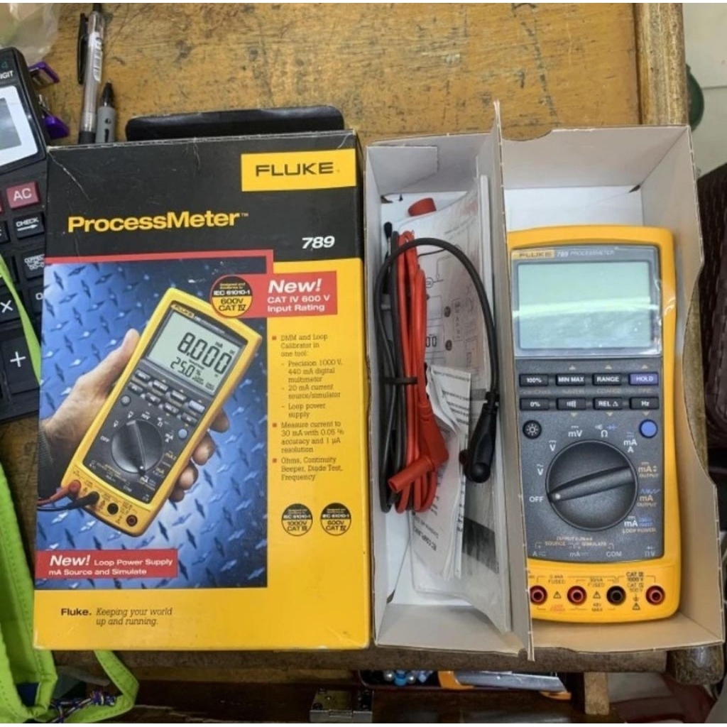 FLUKE 789 PROCESS METER ORIGINAL FLUKE NEW
