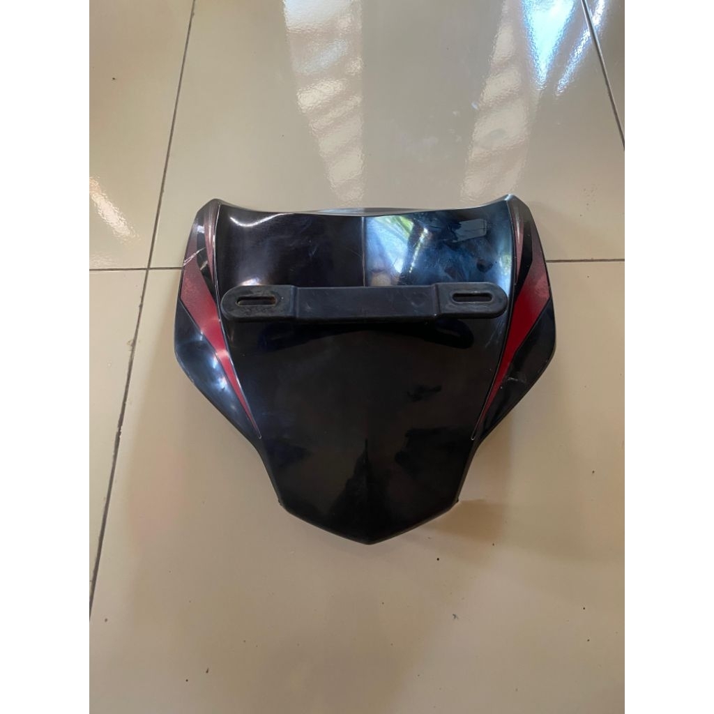 Tameng dada depan dasi depan honda Supra x 125 helm in original