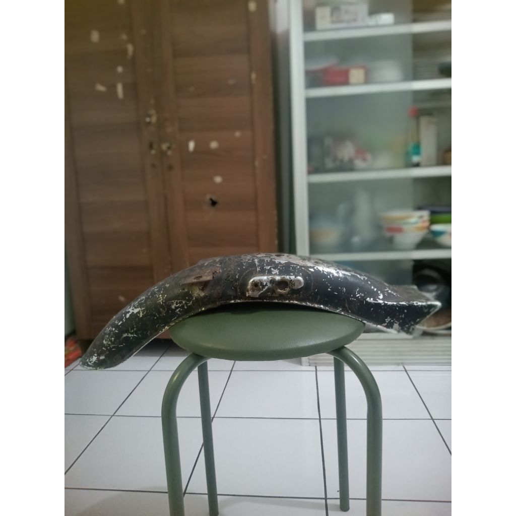 SPAKBOR BELAKANG HONDA GL100 URAMI