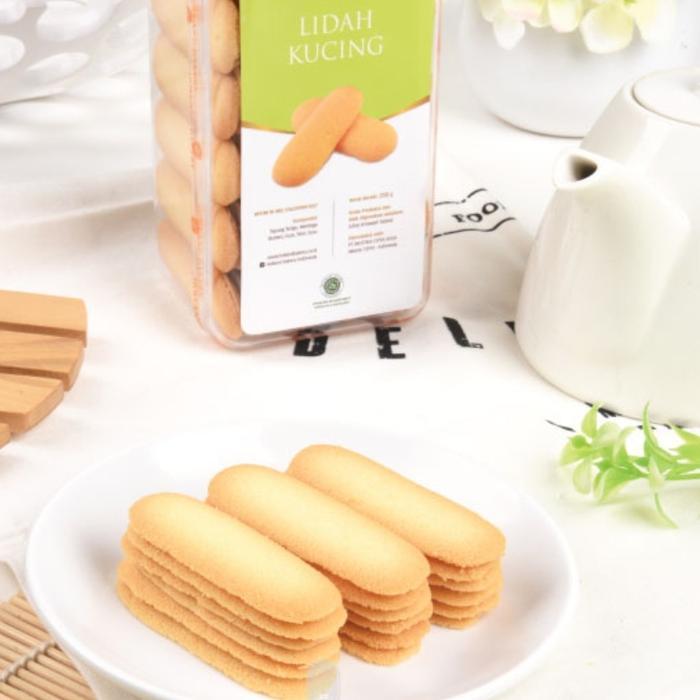 Holland Bakery Lidah Kucing Toples Segi 4