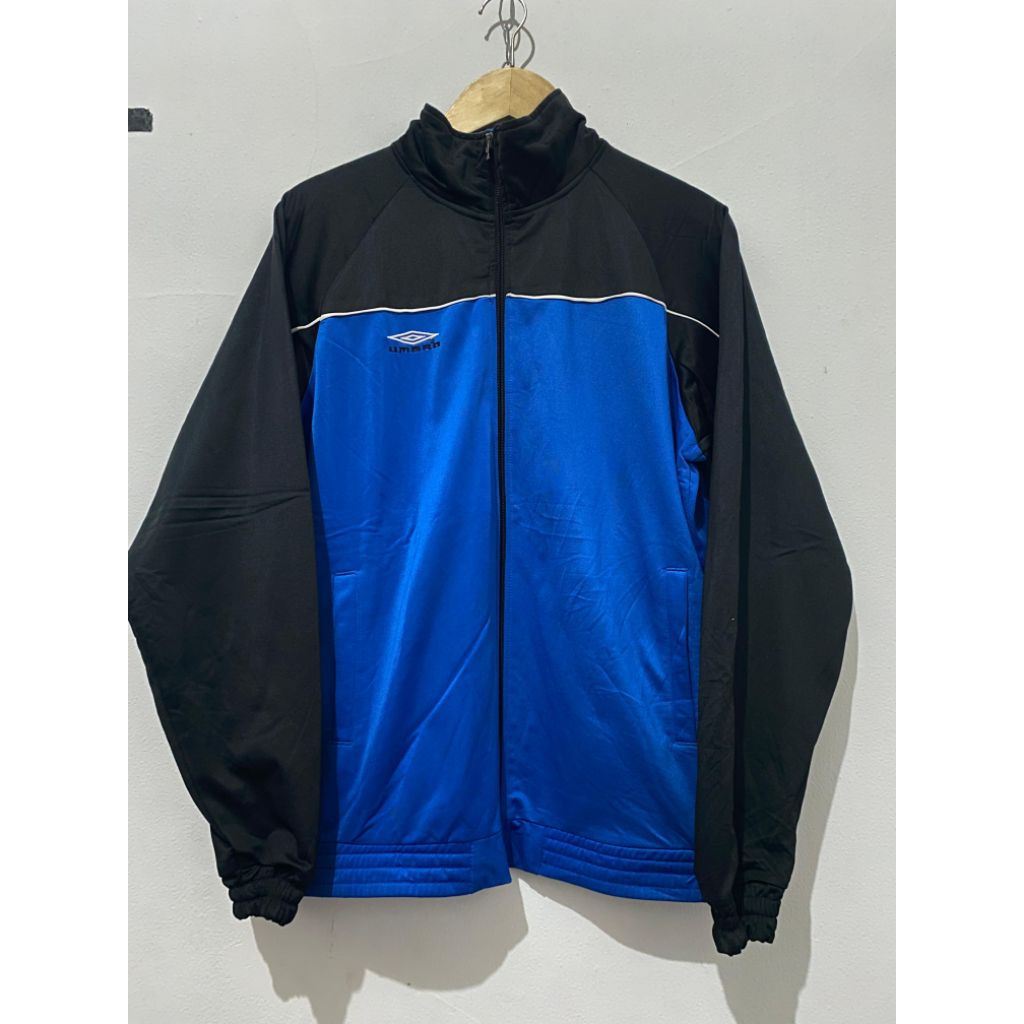 Ready jaket tracktop Umbro