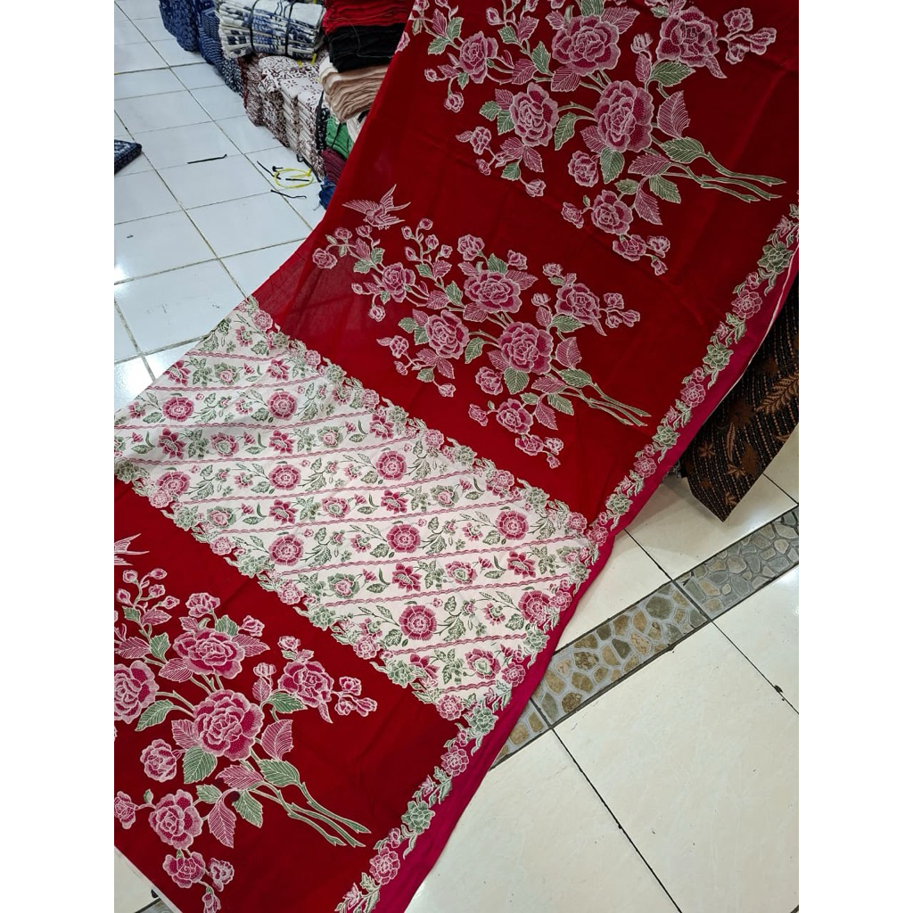 batik encim. kain batik encim. batik Natal. encim batik Natal. batik Natal keluarga. batik encim mer