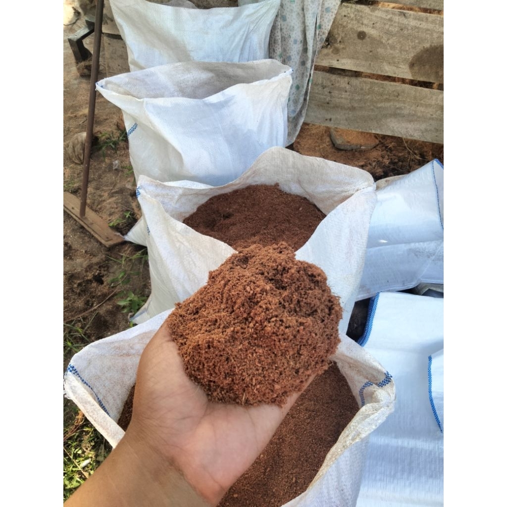 TERMURAH COCOPEAT HALUS KARUNG sedang