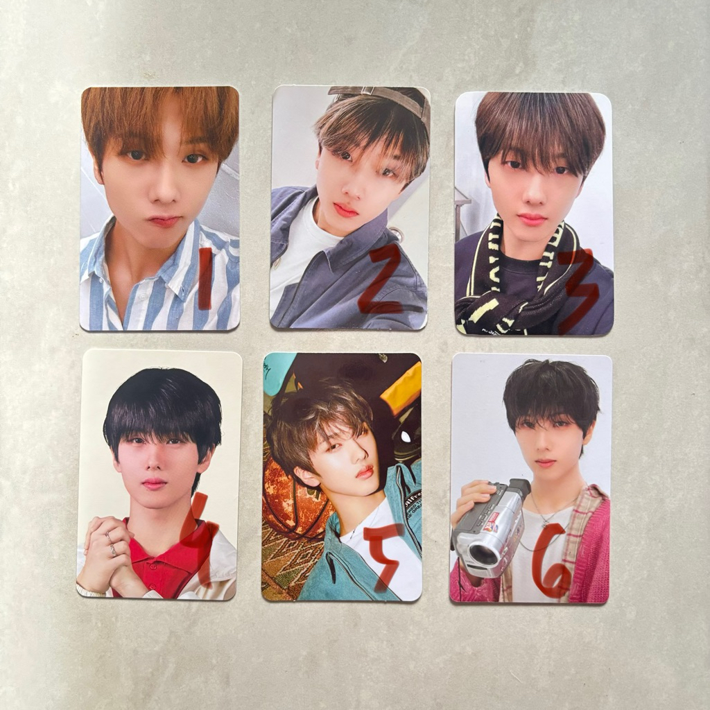 Jisung Official Photocard