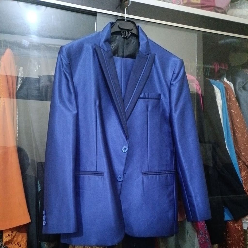 jas pengantin preloved