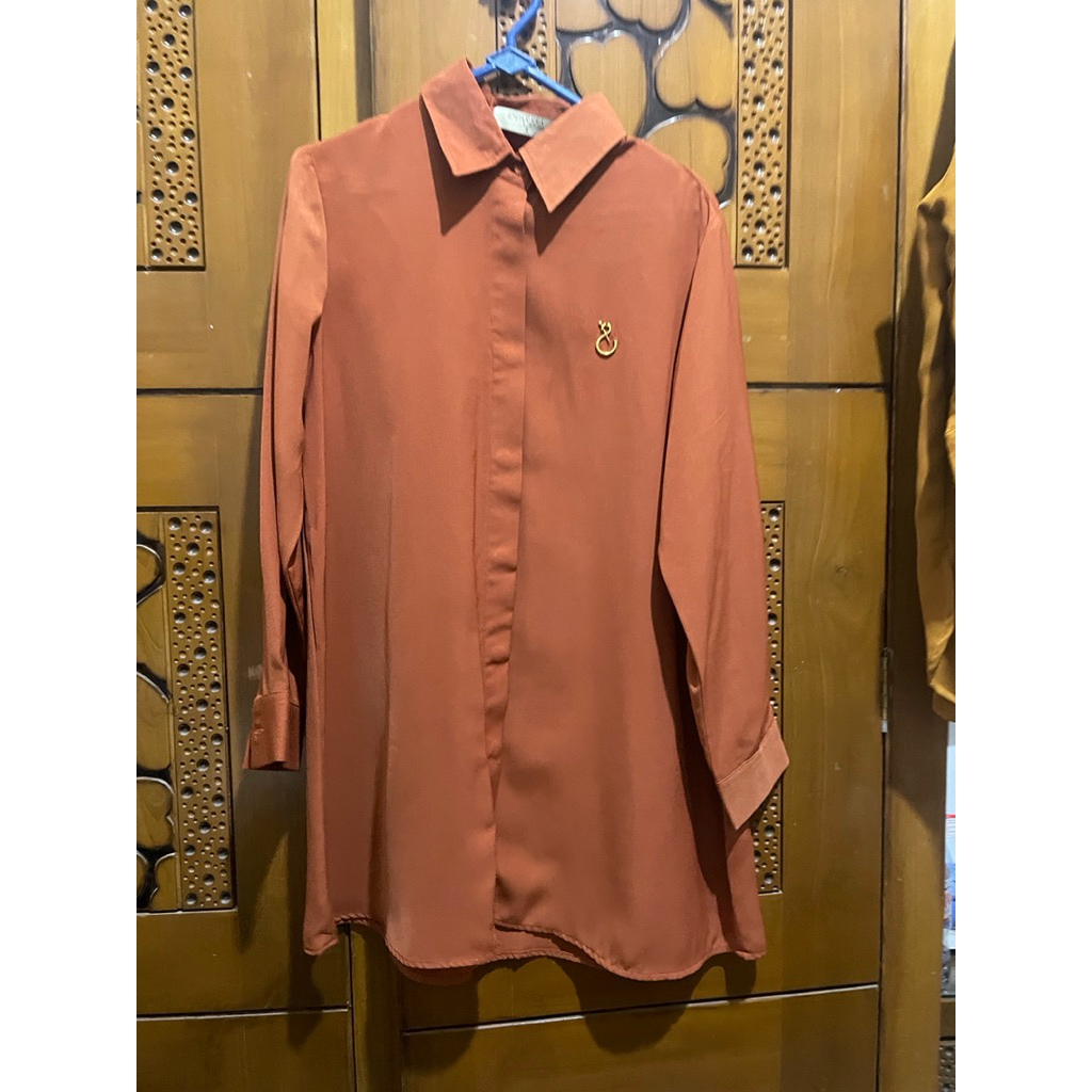 PRELOVED KEMEJA WANITA BRAND JENNA&KAIA KANYA SHIRT PUMPKINS