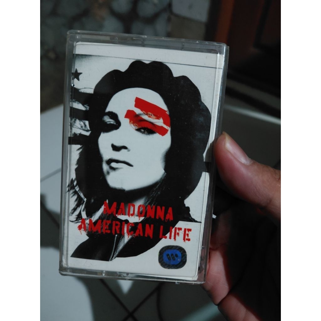 Kaset Original Madonna - American Life