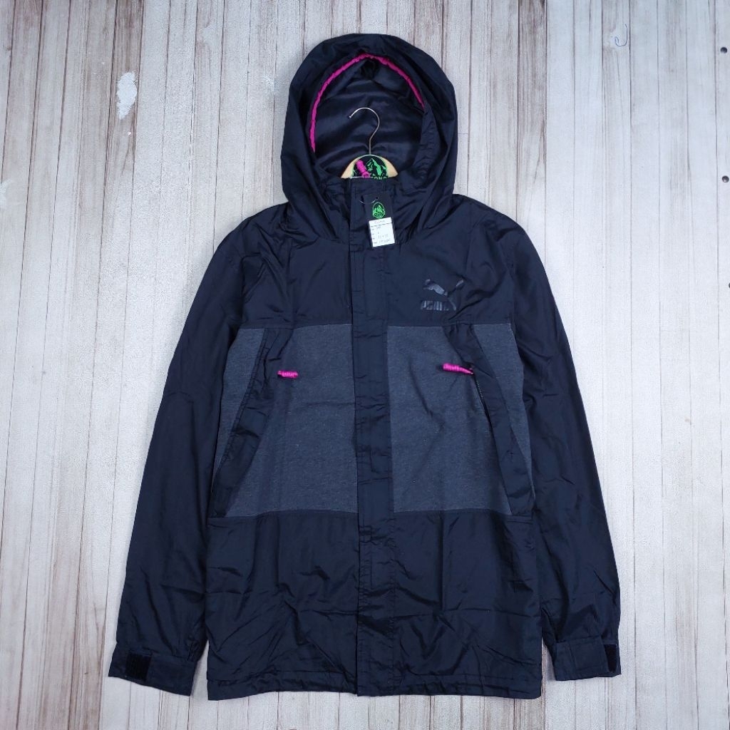PUMA size L - jacket gunung outdoor second original