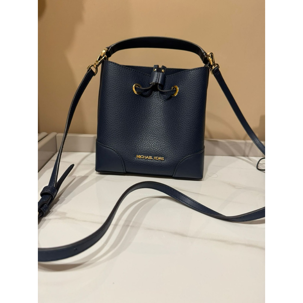Tas Hitam Wanita Merk Michael Kors Original 100% Preloved