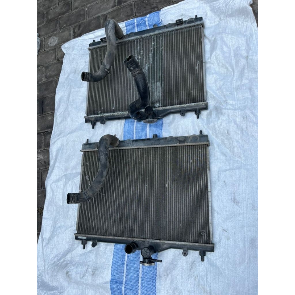 Radiator Livina Manual