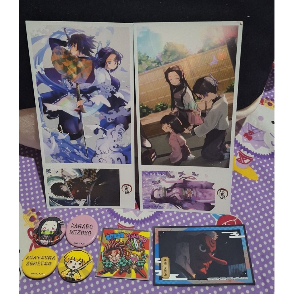 Set Demon Slayer - Postcard, Badge/Pin & Sticker Official