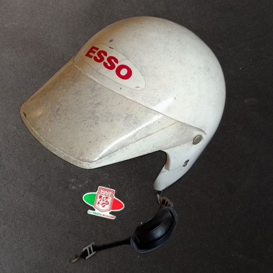 helm vespa jadul merchandise oli esso original second size setara L dewasa