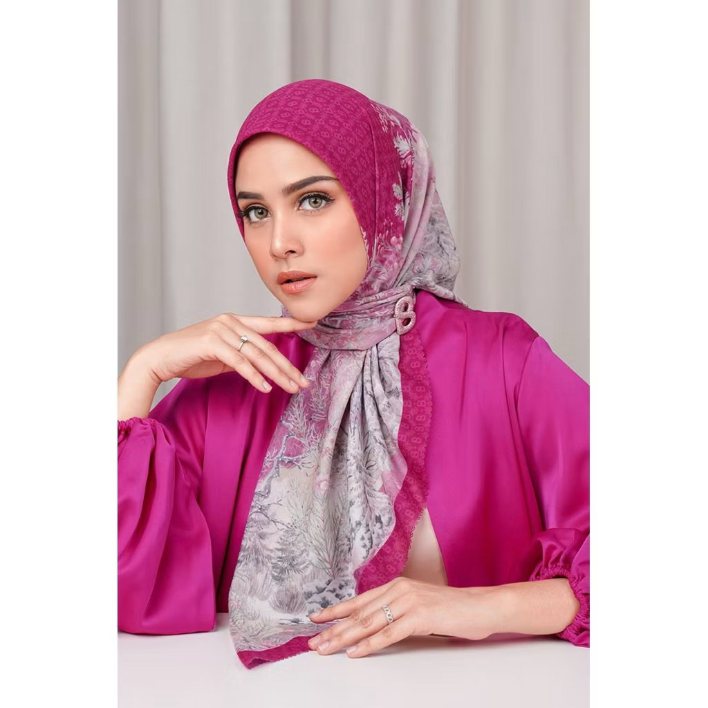 BUTTONSCARVES HOLIDAY SERIES NEW FULLSET