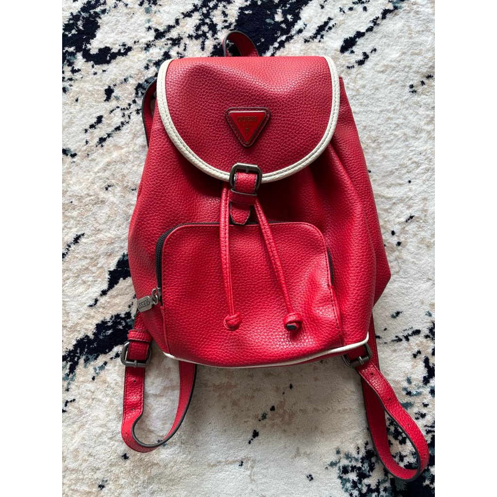 Guess backpack original preloved good condi @jxjenaa