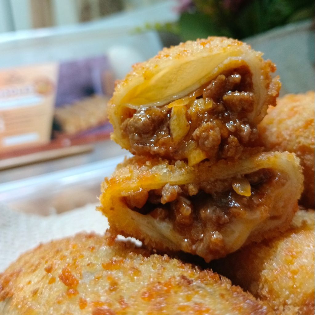 Risoles Beef Bolognese Mozarella