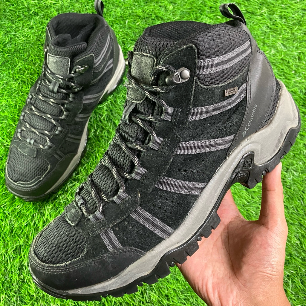 COLUMBIA Mid Grand Pass Hiking shoes size 42,5