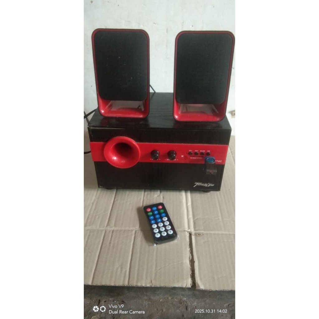 SPEAKER TECKYO tupe 778C ( cek deskripsi  )
