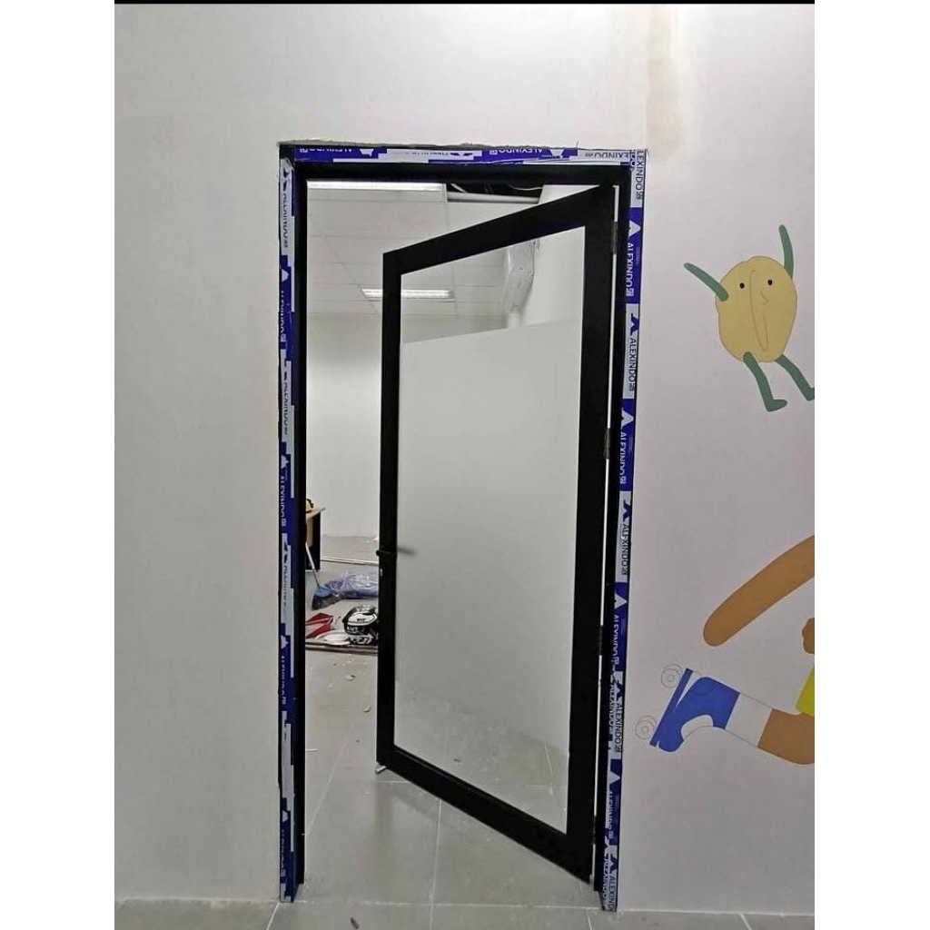 KUSEN+PINTU KACA ALMUNIUN UKURAN 200*80 MEWAH SUDAH FULL SET GRATIS BUBBLE WRAP + PACKING KAYU