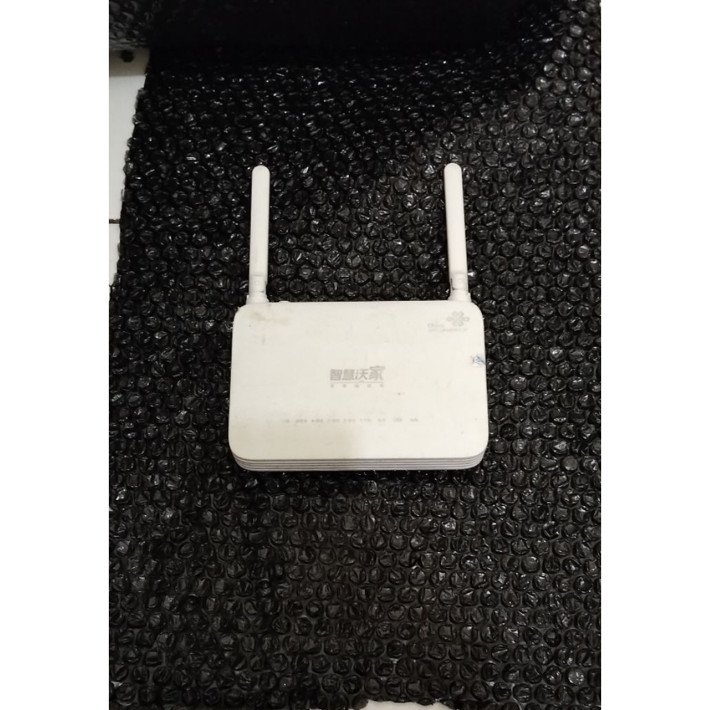 router Huawei HS8145c5(pon ont)