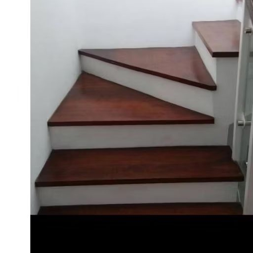 granit tangga motif kayu 30×120 bevel custom ukuran bordes