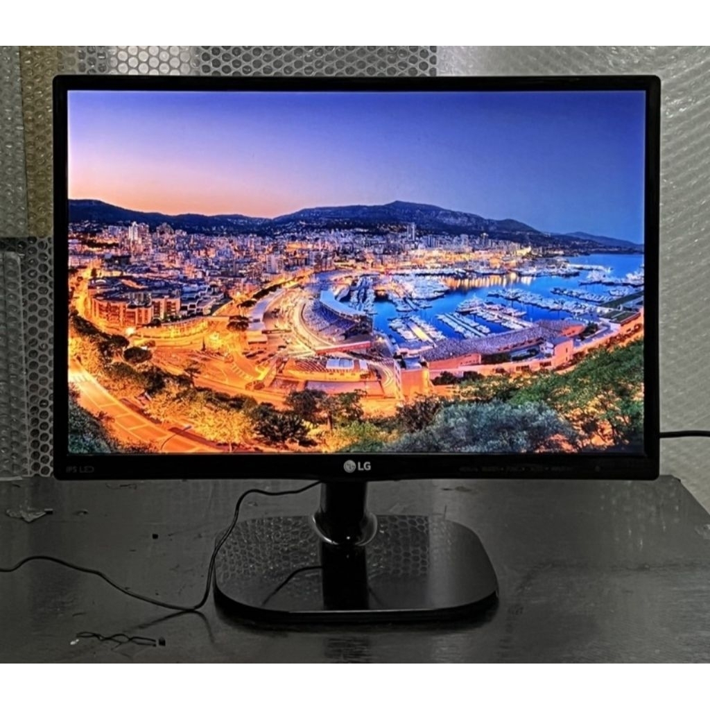 monitor LG led 20 inc
