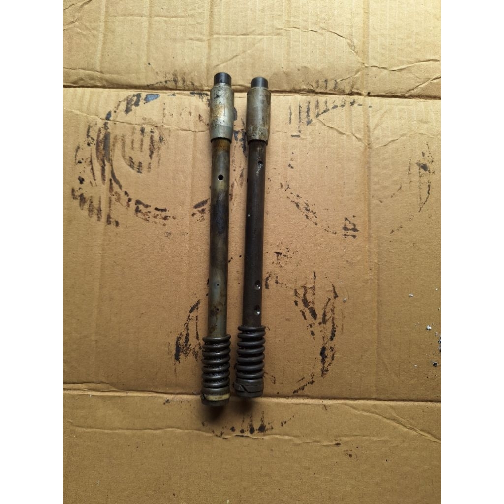 SULINGAN SET SKOK DEPAN GL 100 ORIGINAL COPOTAN MOTOR