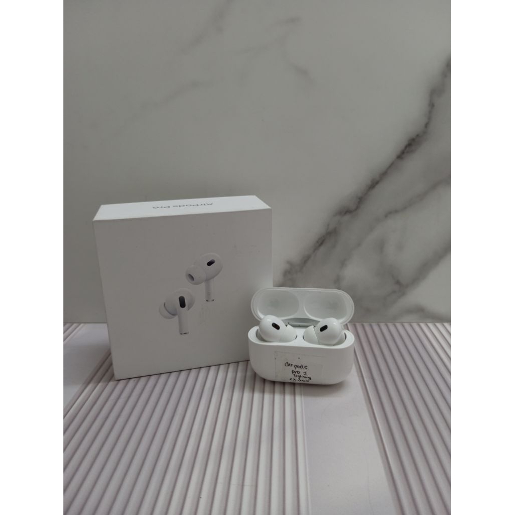 airpods pro gen 2 lightning resmi second