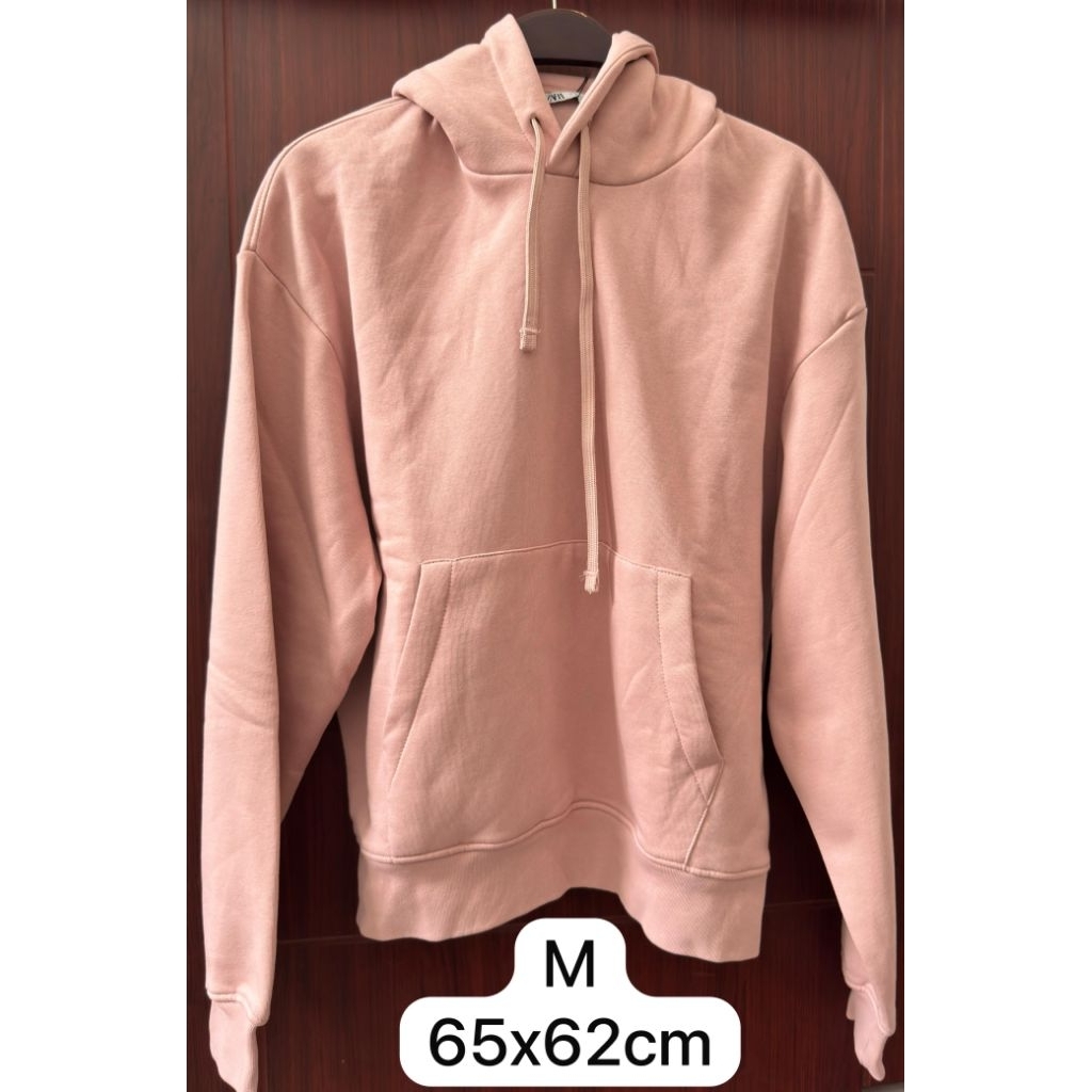 hoodie zara M 65x62cm