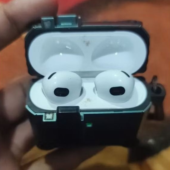 Airpods Gen 3 Original Second