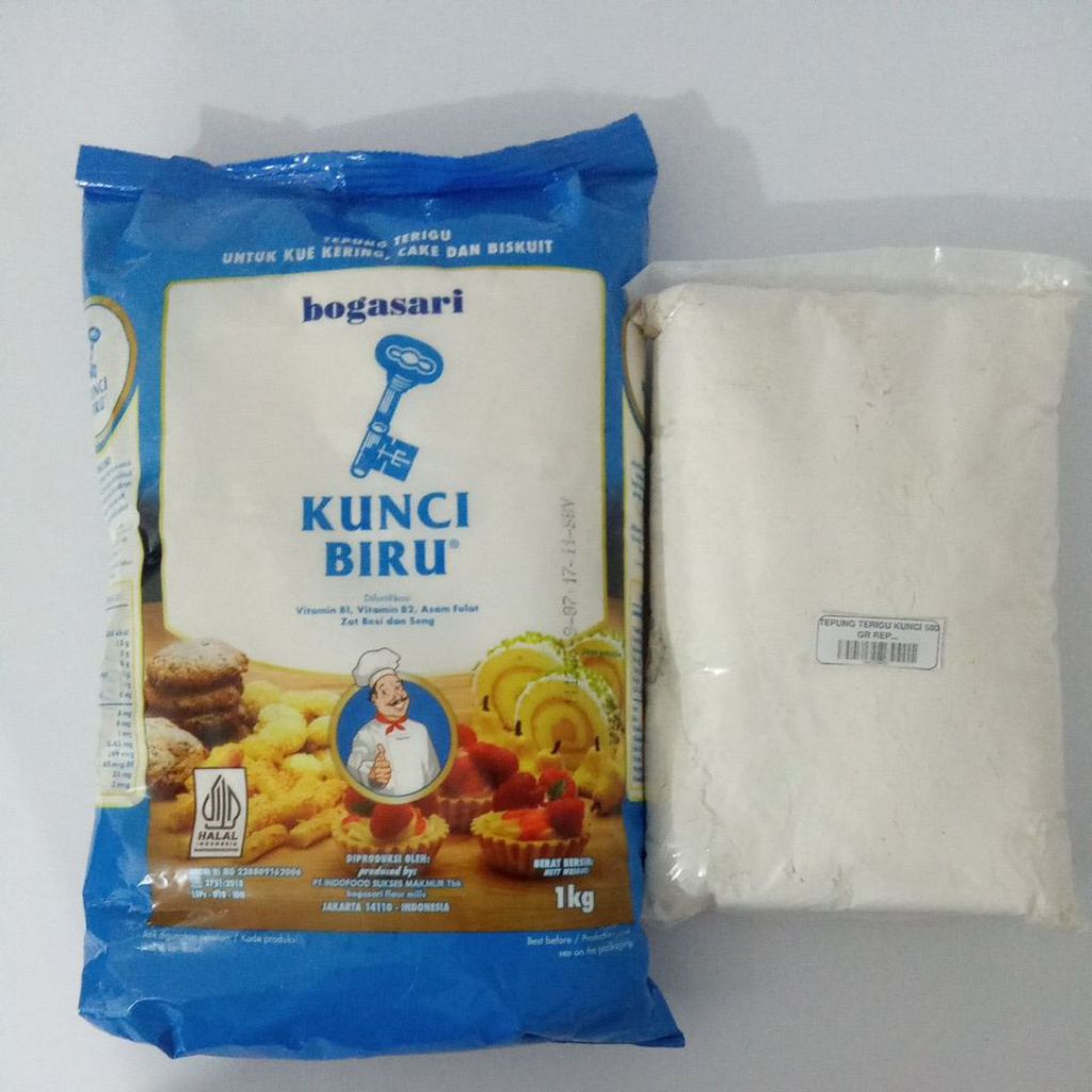Tepung Terigu Kunci Biru Repack 1kg Dan 500gr
