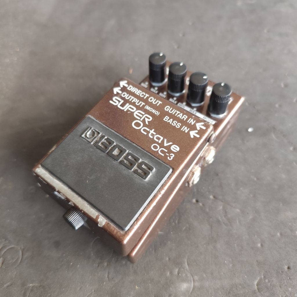 Boss OC 3 Super Octave, Efek Gitar dan Bass, Efek Suara Oktaf, 2 suara