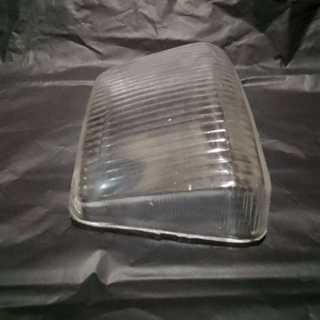 Mika kaca lampu depan Honda c700 c800 super cup