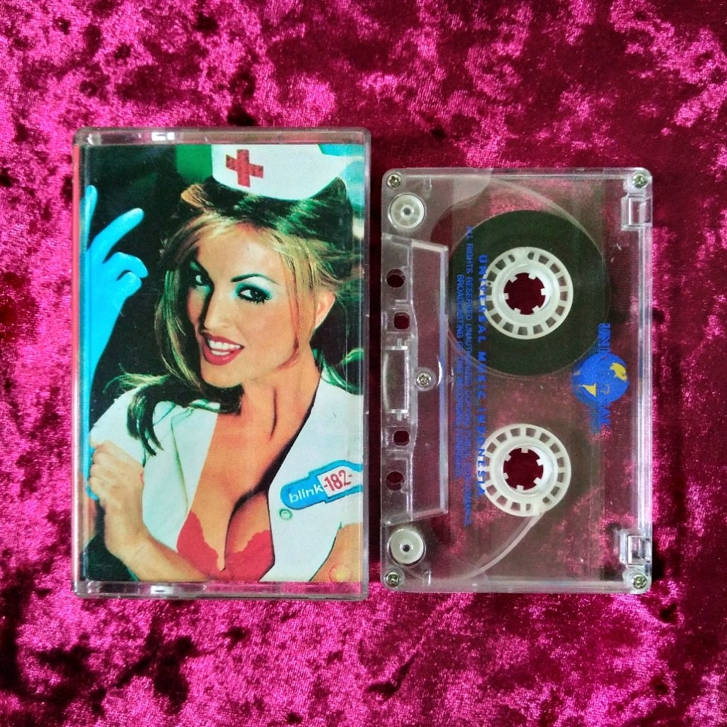 Kaset Blink 182 - Enema Of The States