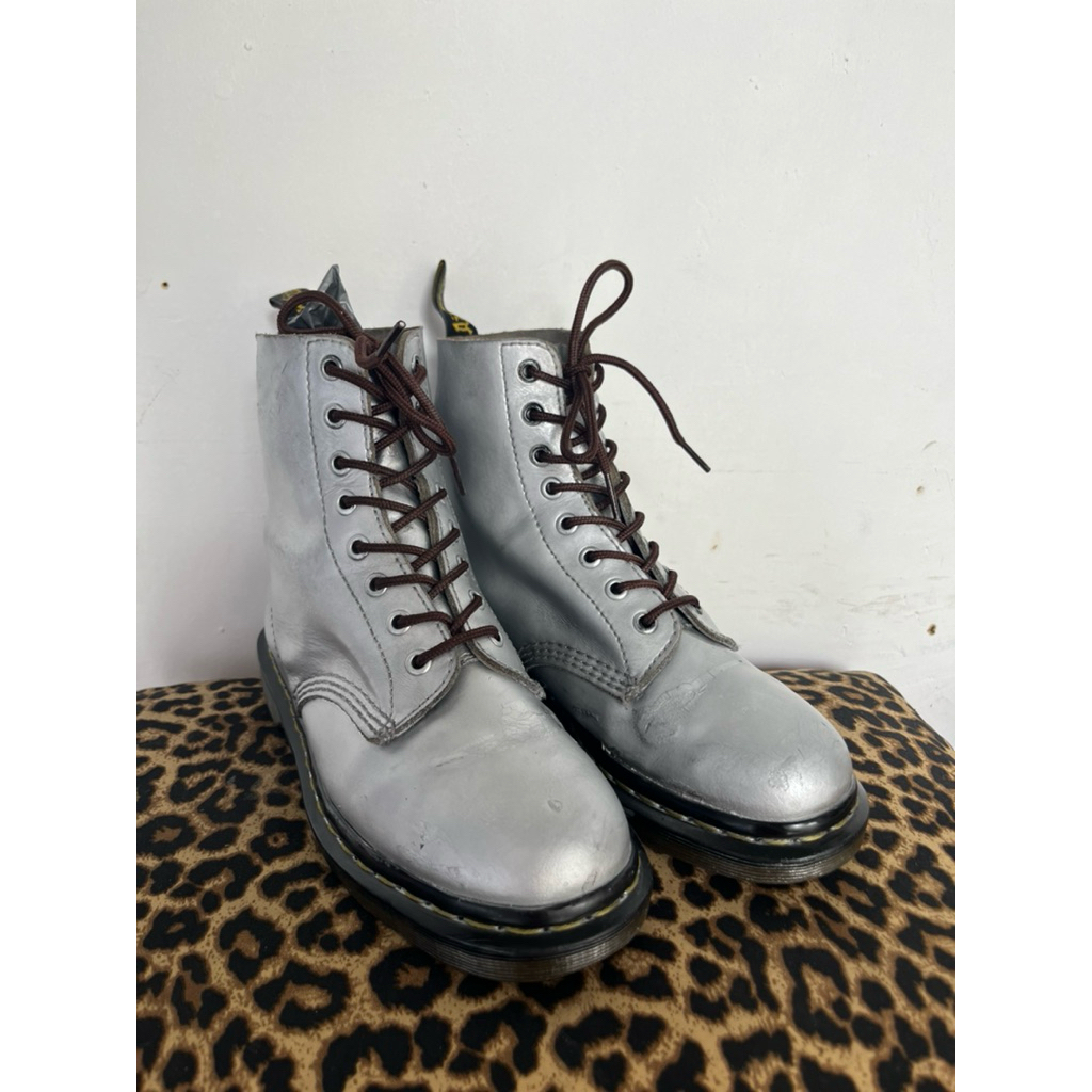 SEPATU DR MARTENS MINUS REPAINT 6uk