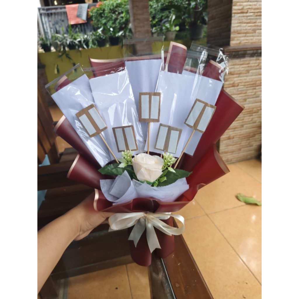 buket kombinasi 5 stik uang 5 stik snack/kopi/jajanan dll