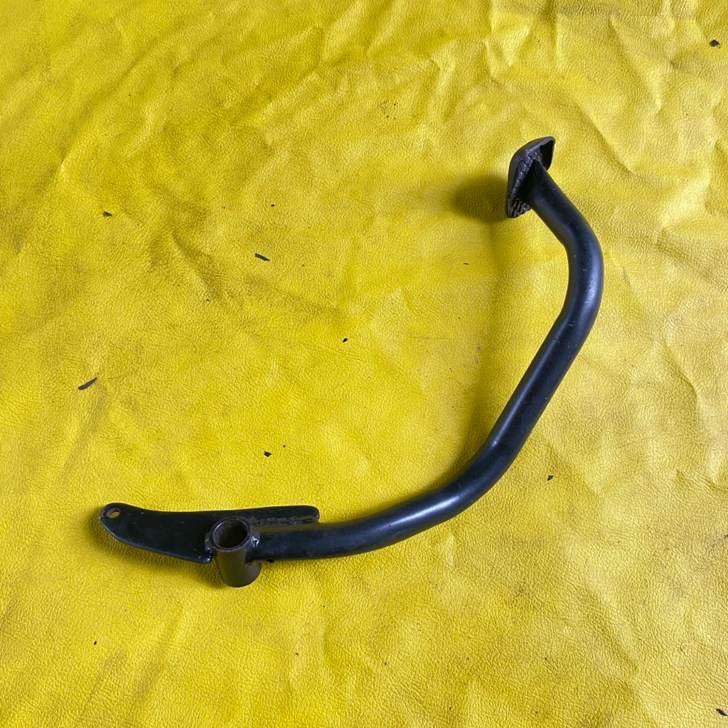 pedal rem belakang Suzuki RC80 RC100 bravo NOS warna hitam