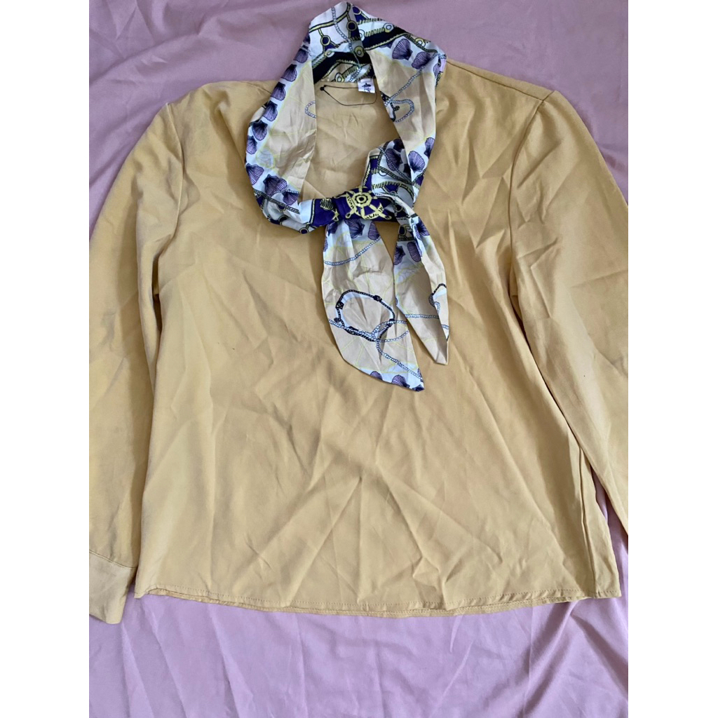 preloved - blouse soft yellow