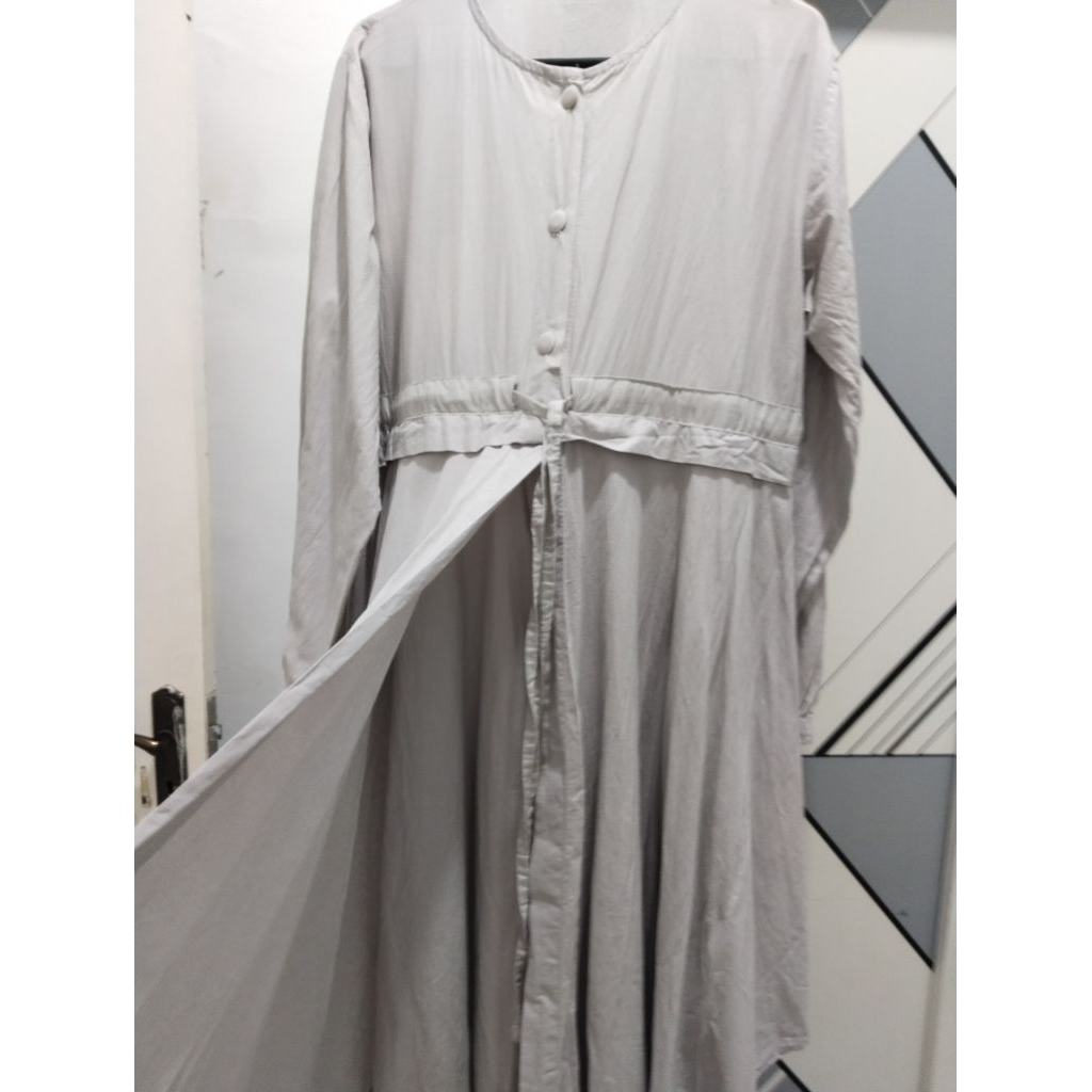 Gamis Wanita Abu Abu Grey Katun Simple Elegan Preloved Free Pashmina Baru Baby Pink Bahan Adem Nyama