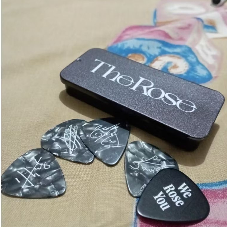 The Rose VVIP Merch Guitar Set Pick Dawn to Dusk Concert