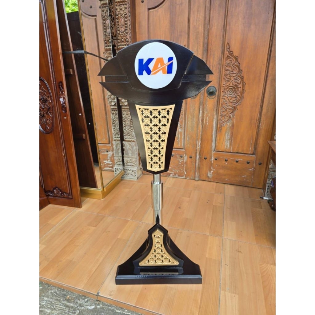 podium hidrolik, podium stainless, podium pidato presiden, podium jokowi, mimbar podium minimalis