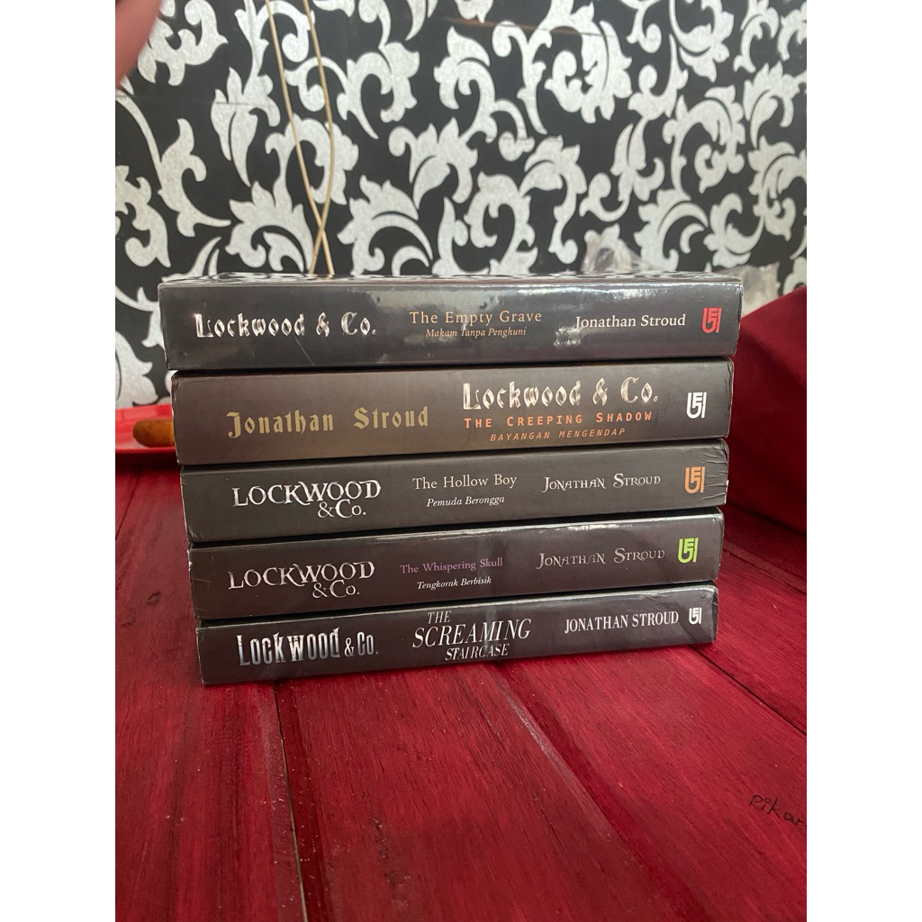 novel preloved lockwood and co lockwood&co