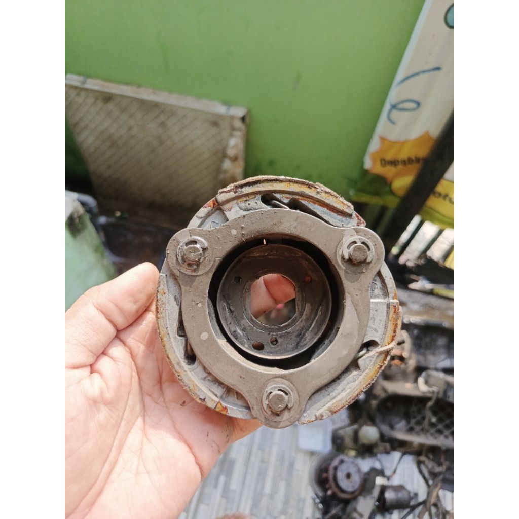 tatakan kampas ganda hayate