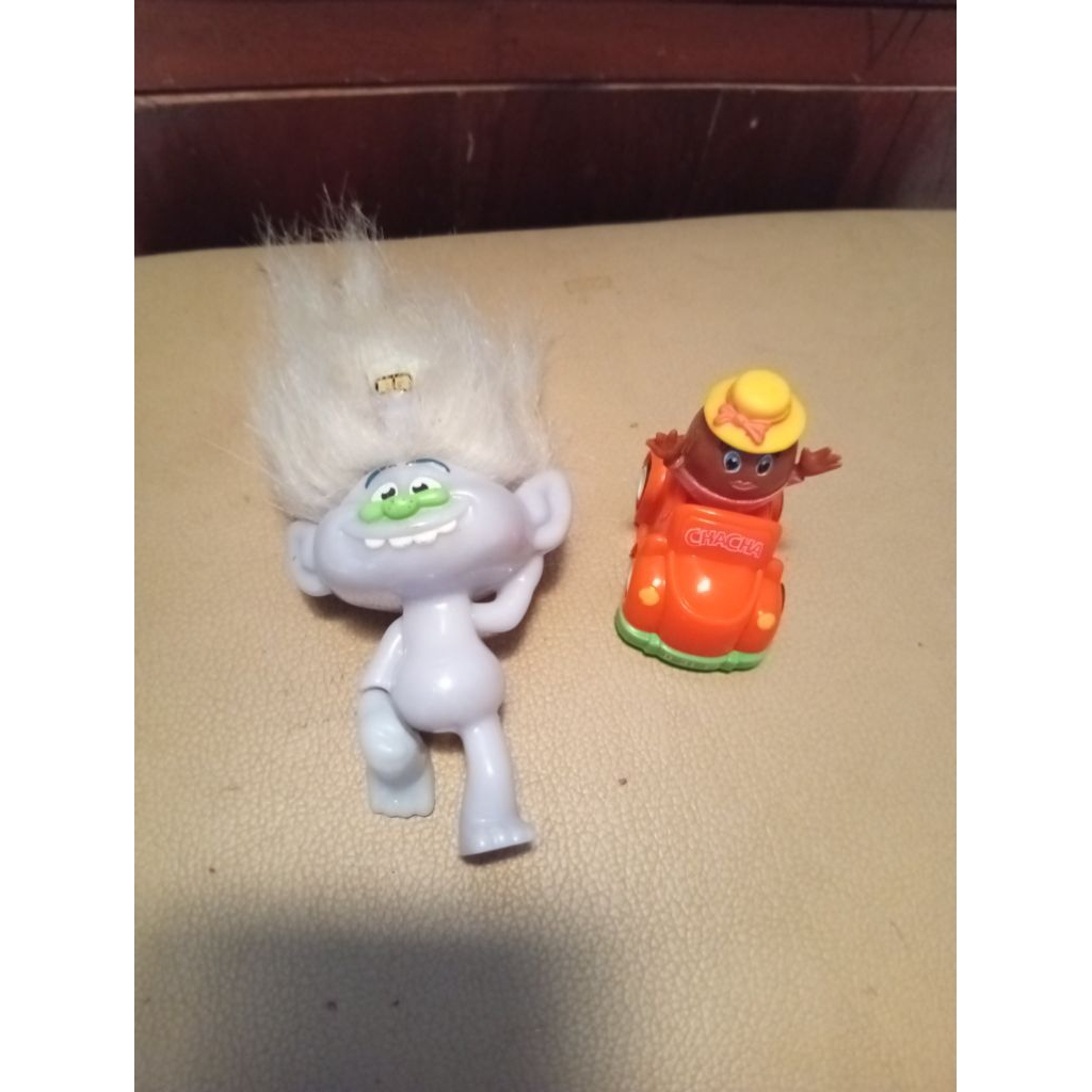 Mainan figur kartun preloved